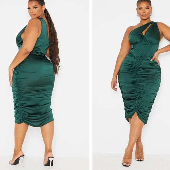 emerald green long sleeve dress formal Emerald Green Long Sleeve Quinceanera Dresses Ball Gown Plus Size 15 J –  shinydress main image 1